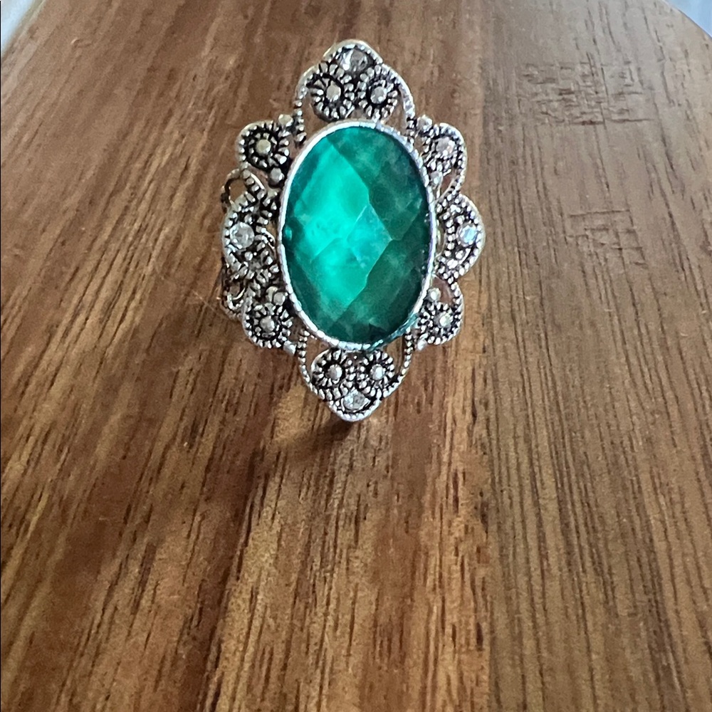 Vintage Style Green Gemstone Ring